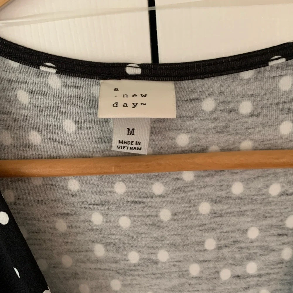 Women’s Black & White Dresses & Shirts. Pick your piece for $20 or Make offer! - Picture 10 of 12